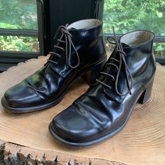 Paoli Italian Leather Booties - Picture 2 of 8